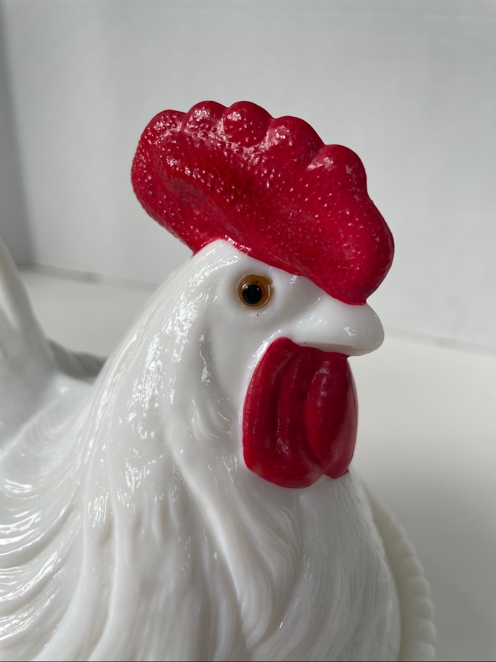 Vintage Westmoreland Milk Glass Rooster "Big Daddy" Hen On nest - Picture 2 of 13